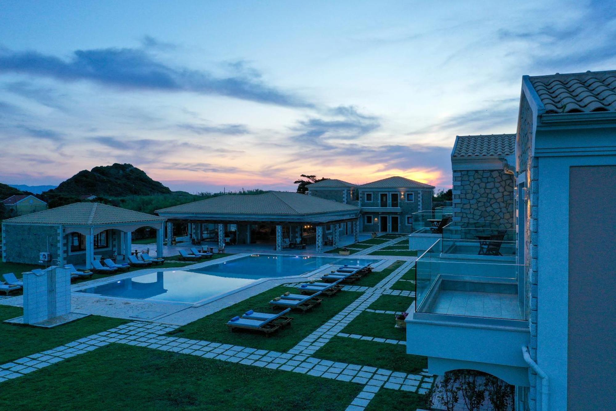 Erikousa Palace Ereikoussa エクステリア 写真
